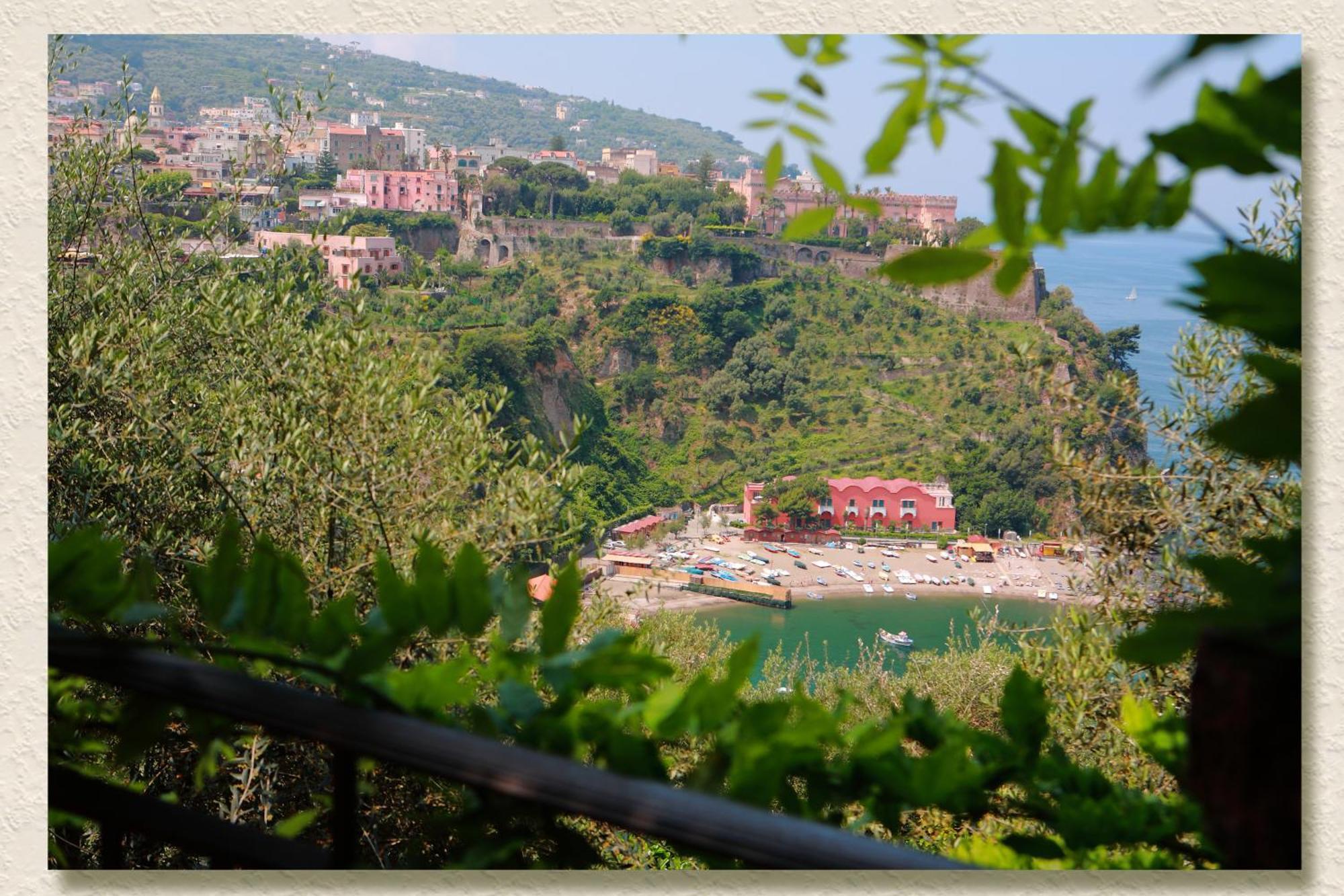 Villa Ketty Resort Vico Equense Bagian luar foto